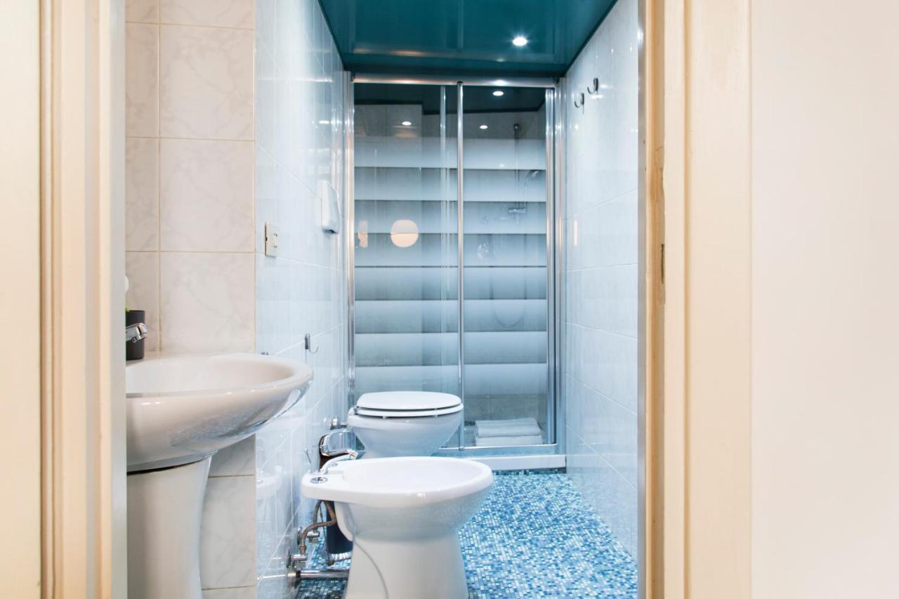 Trasteverehome - Central Monserrato House With Balcony Roma Exterior foto
